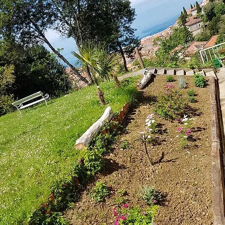 Casa Mia 2*